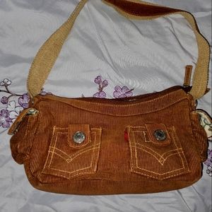 Levi's purse